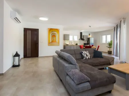 Villa Xenia, maison 8 personnes avec piscine à Labin : photo 18