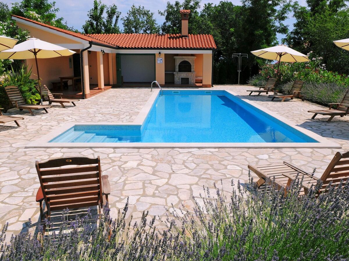 Villa Biljana, maison 10 pers. avec piscine près de Drenje - Photo 9