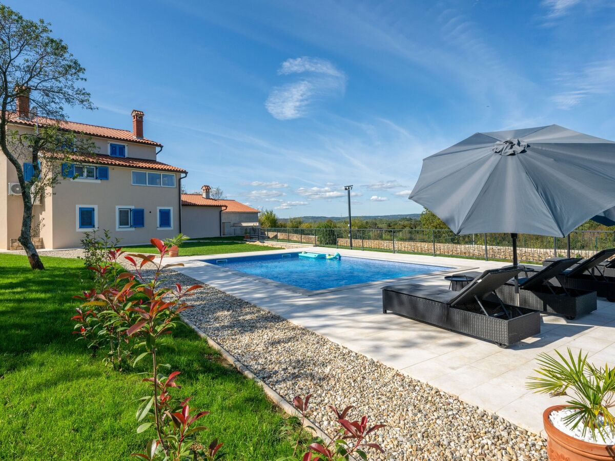 Villa Francesca à Drenje : maison Istrie 1796, piscine privée - Photo 4