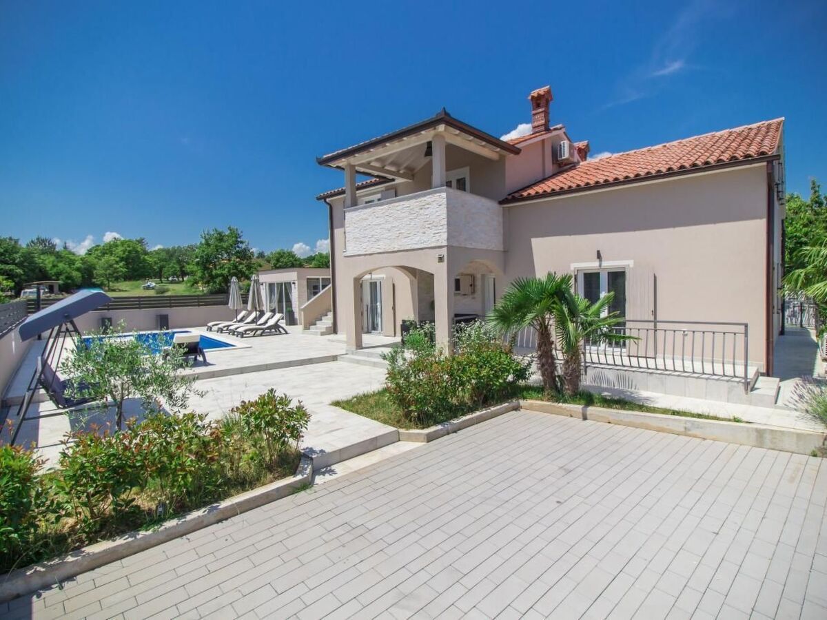 Villa Franka à Drenje : maison 8 pers. avec piscine - Photo 6