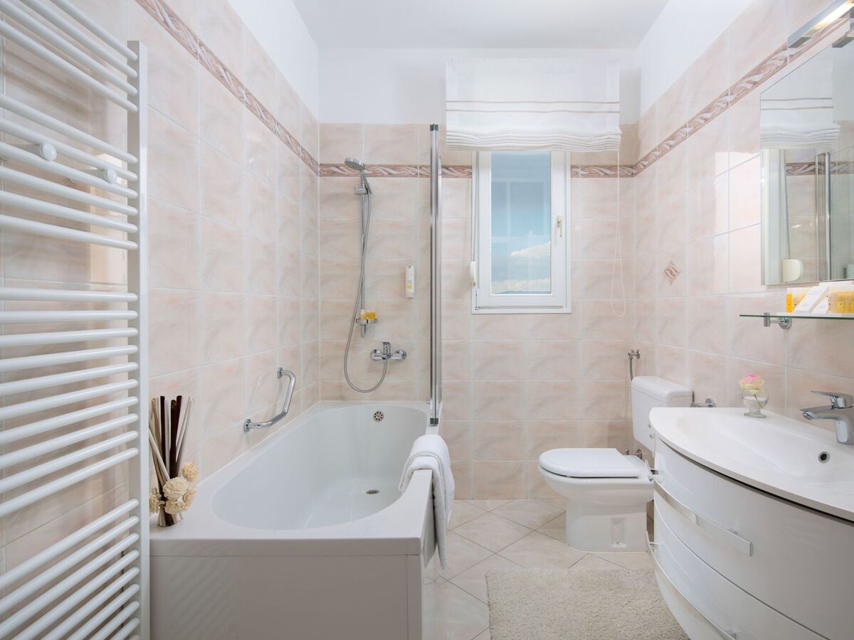 Villa Franka : maison 10 pers. avec piscine biodesign à Nedescina - Photo 13