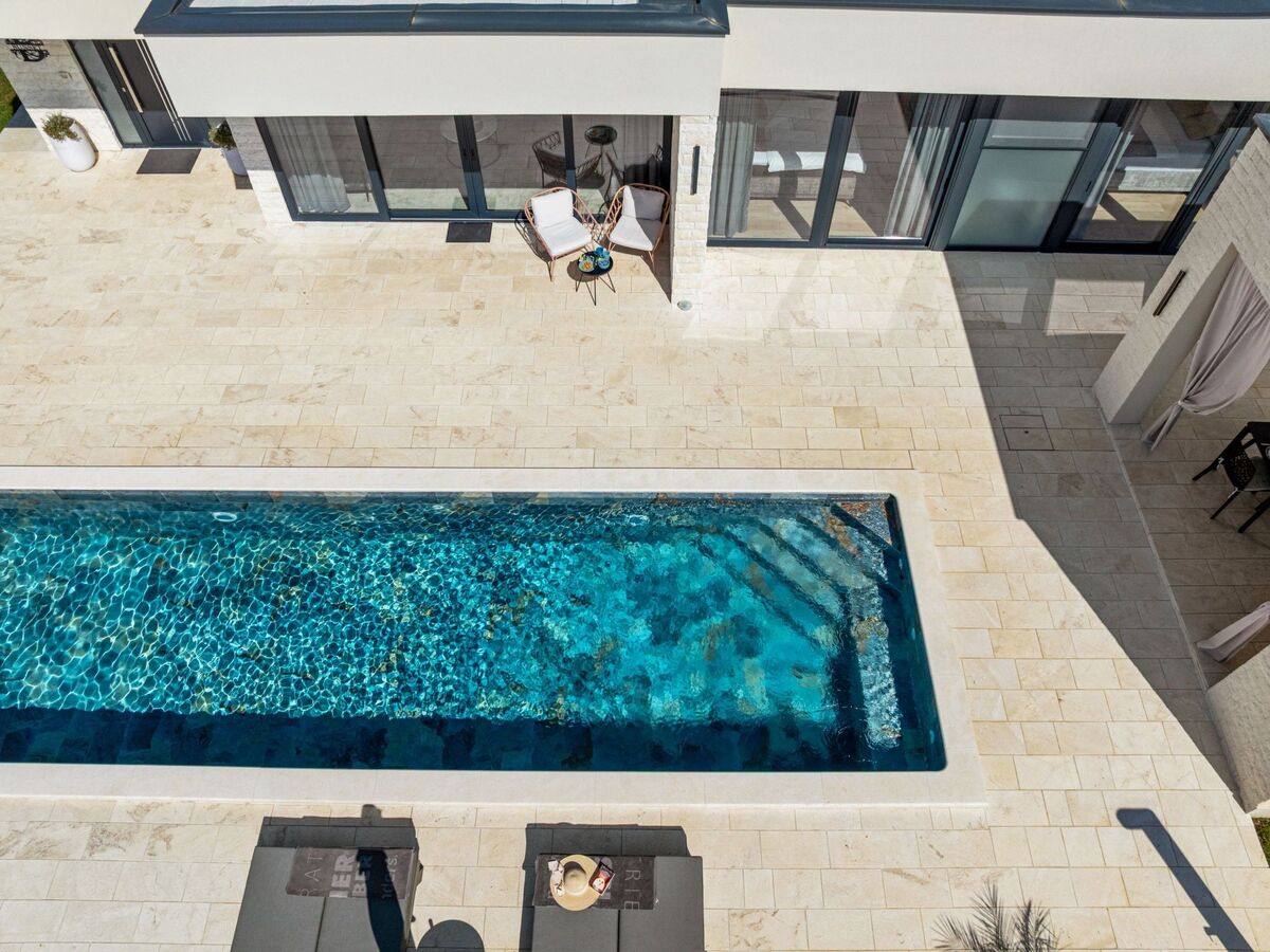 Villa neuve Sunset B : piscine 30 m² et terrasse Istrie - Photo 2