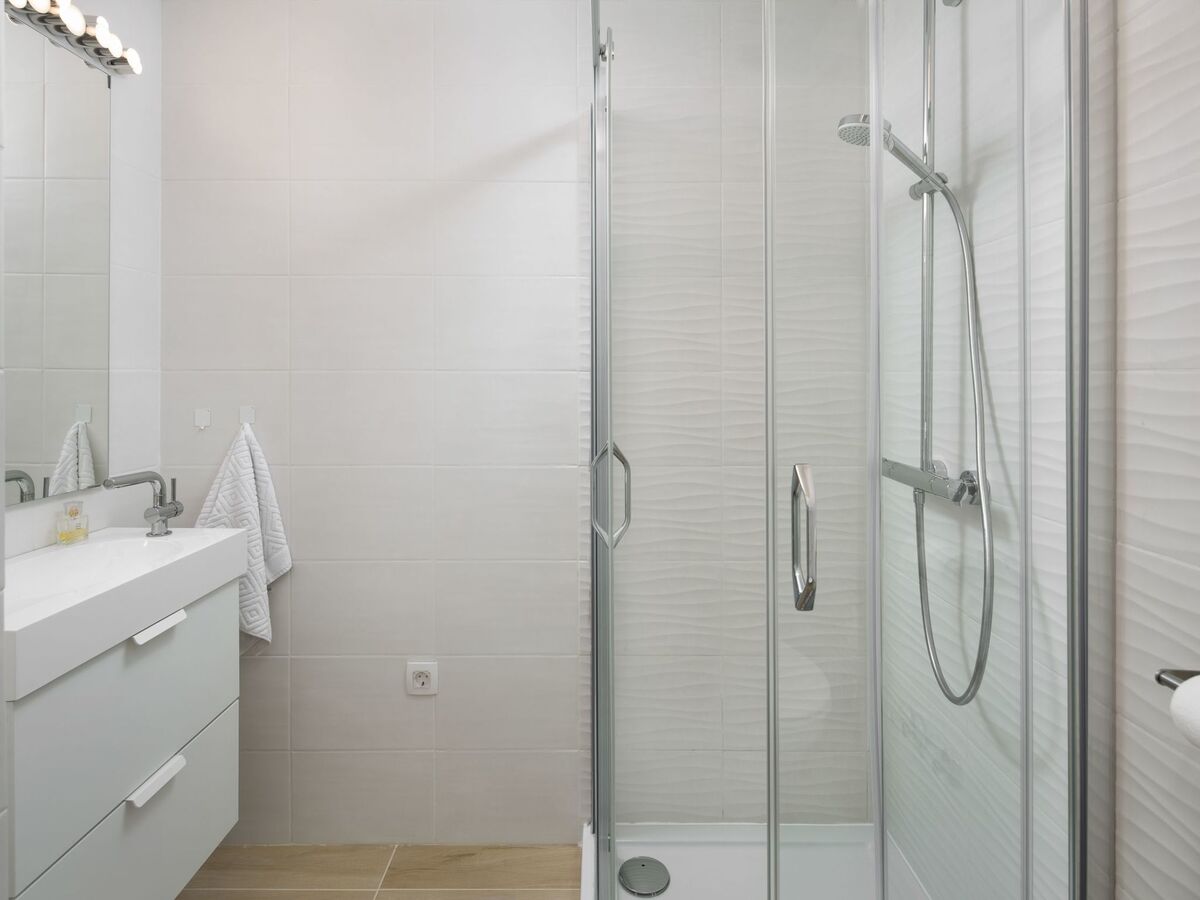Villa Meadow, maison individuelle avec piscine chauffée - Photo 18