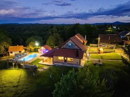 Mala Vila Rebeka – Maison 7 pers. avec piscine et spa : photo 2