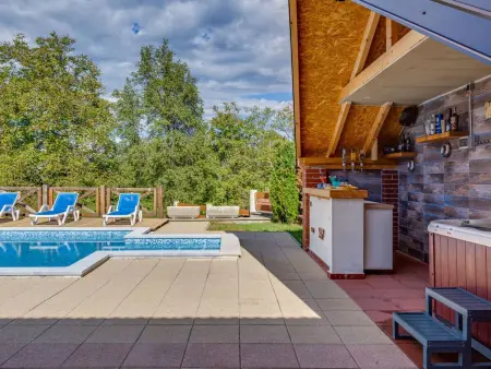 Mala Vila Rebeka – Maison 7 pers. avec piscine et spa : photo 5