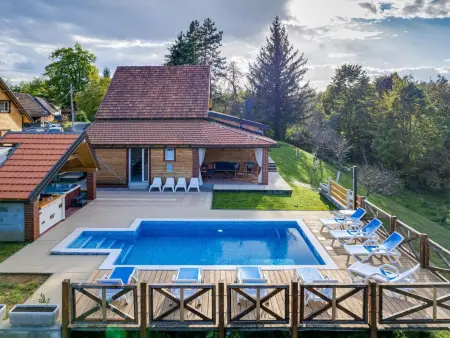 Mala Vila Rebeka – Maison 7 pers. avec piscine et spa : photo 12