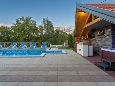 Mala Vila Rebeka – Maison 7 pers. avec piscine et spa : photo 13
