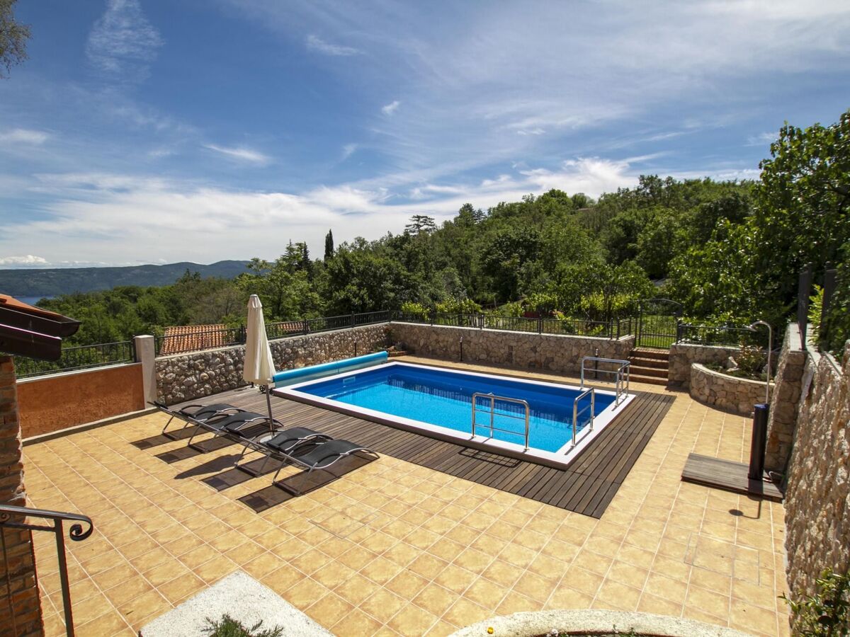 Villa avec piscine privée chauffée à Brseč - Photo 3