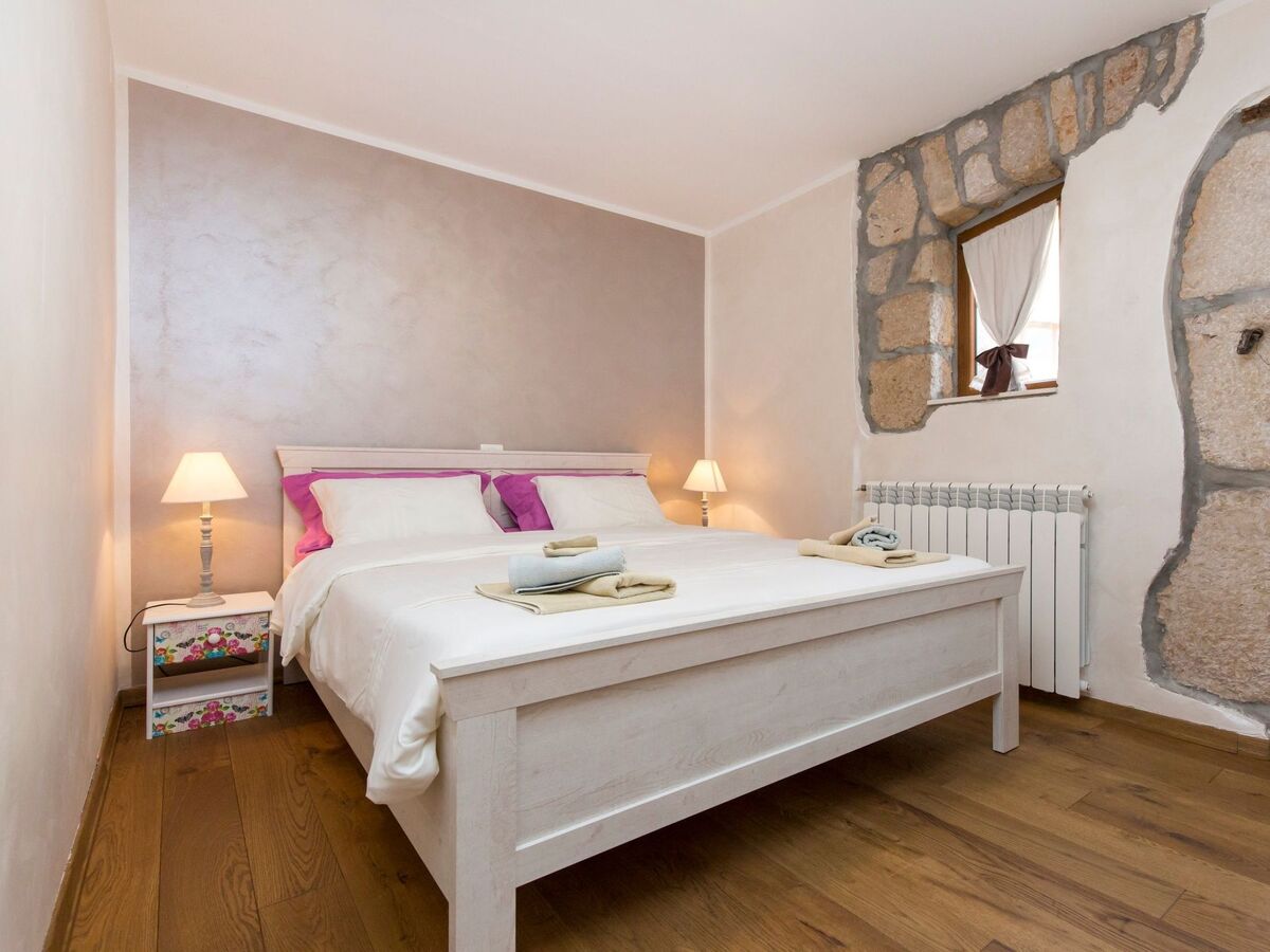Villa avec piscine privée chauffée à Brseč - Photo 9
