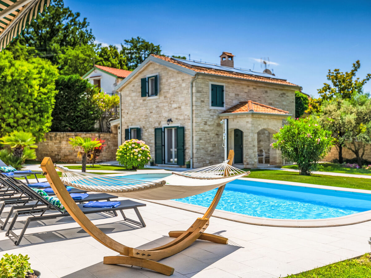 Villa Stonegate à Brseč : maison 6 chambres avec piscine chauffée - Photo 13
