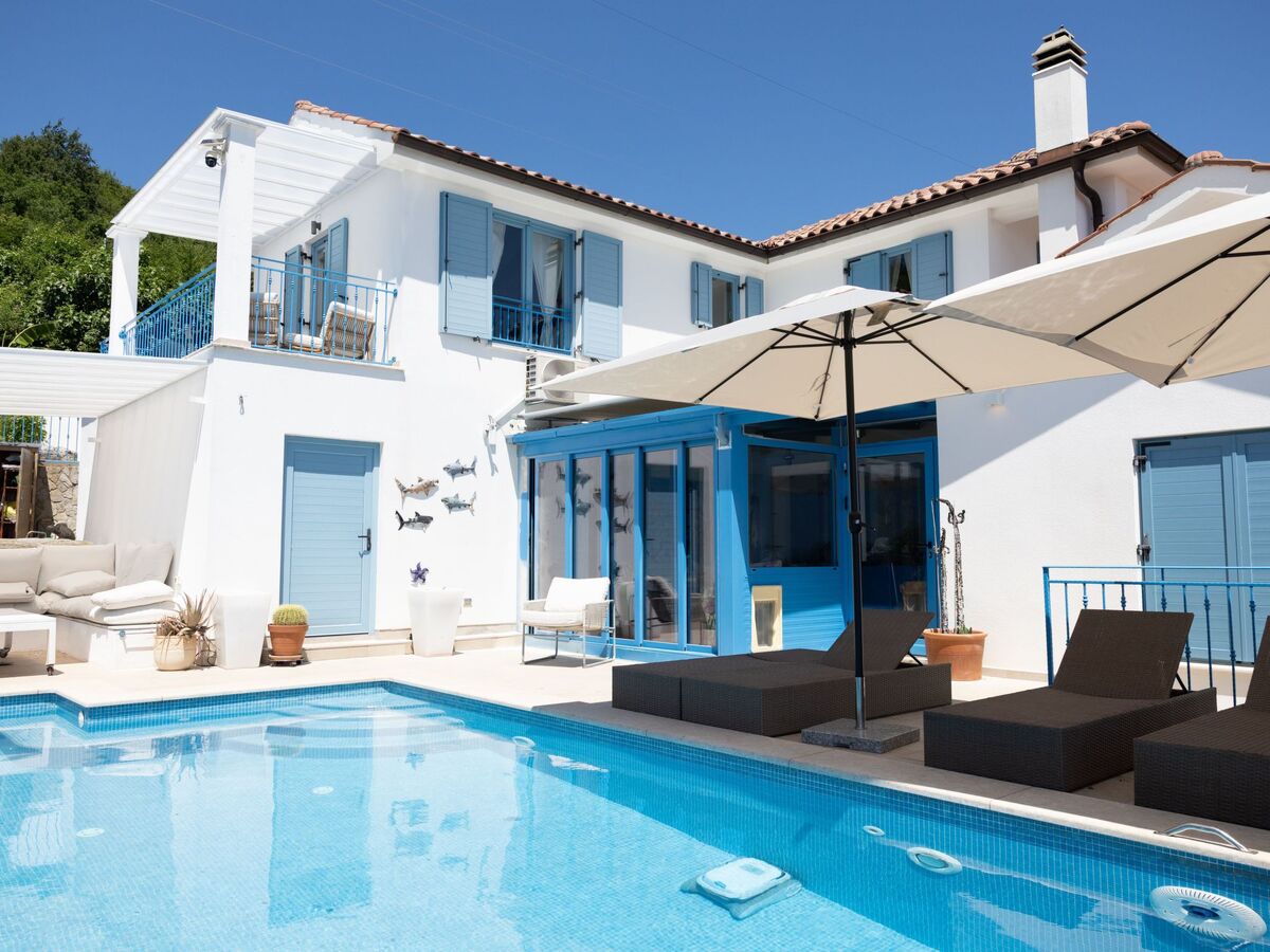 Vila Koko – Maison 9 personnes avec piscine et jacuzzi - Photo 1