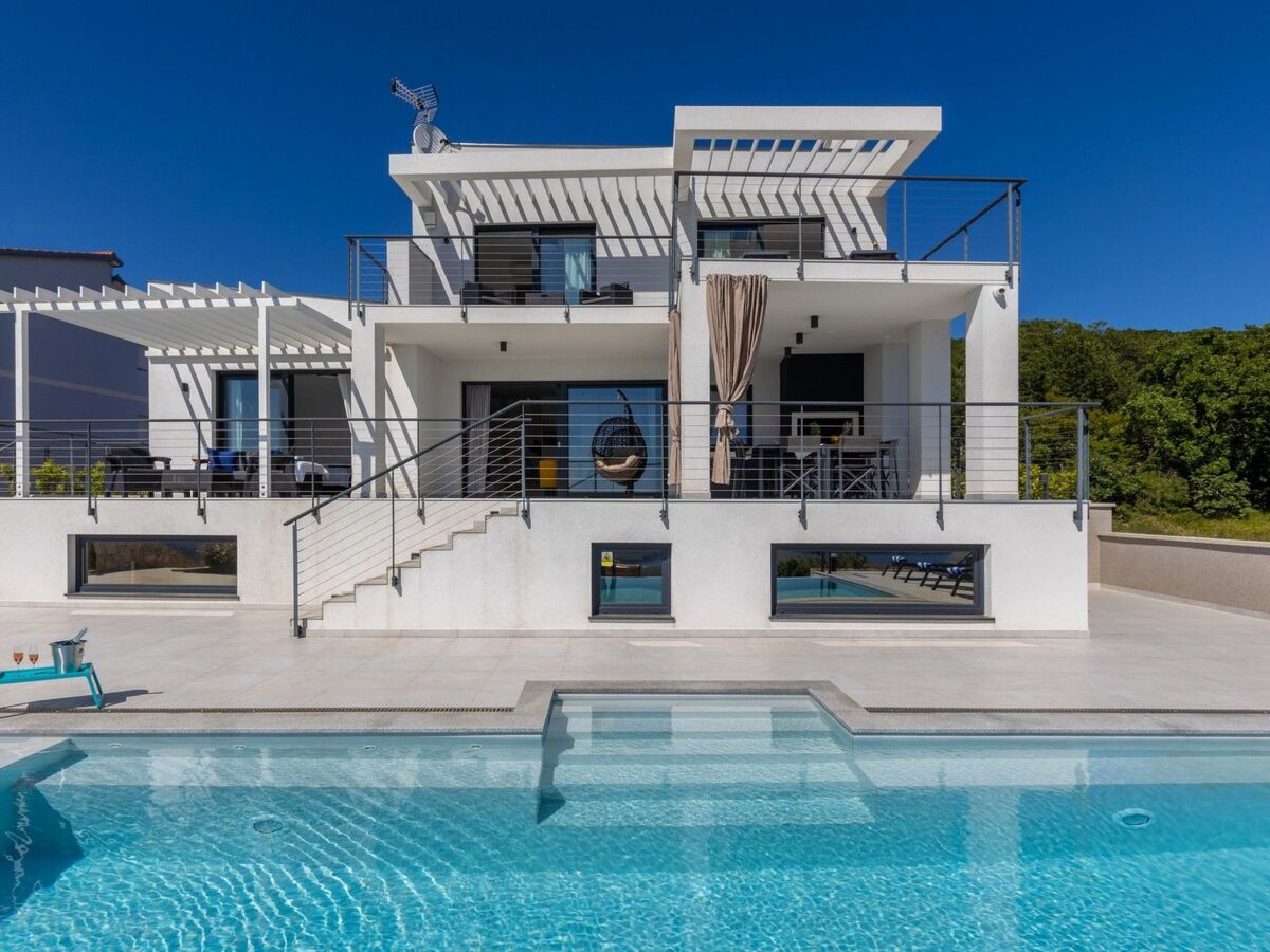 Maison 3 chambres avec piscine privée à Šmrika - Photo 6