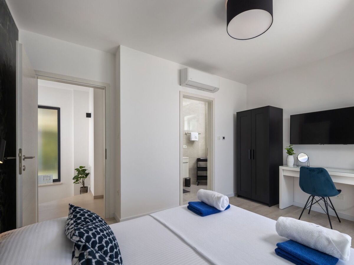Maison 3 chambres avec piscine privée à Šmrika - Photo 19