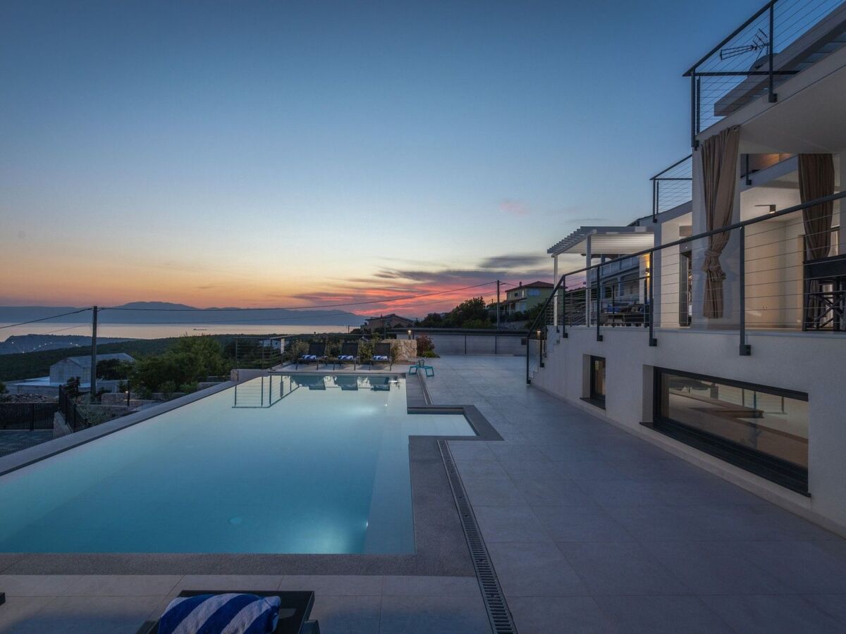 Maison 3 chambres avec piscine privée à Šmrika - Photo 35