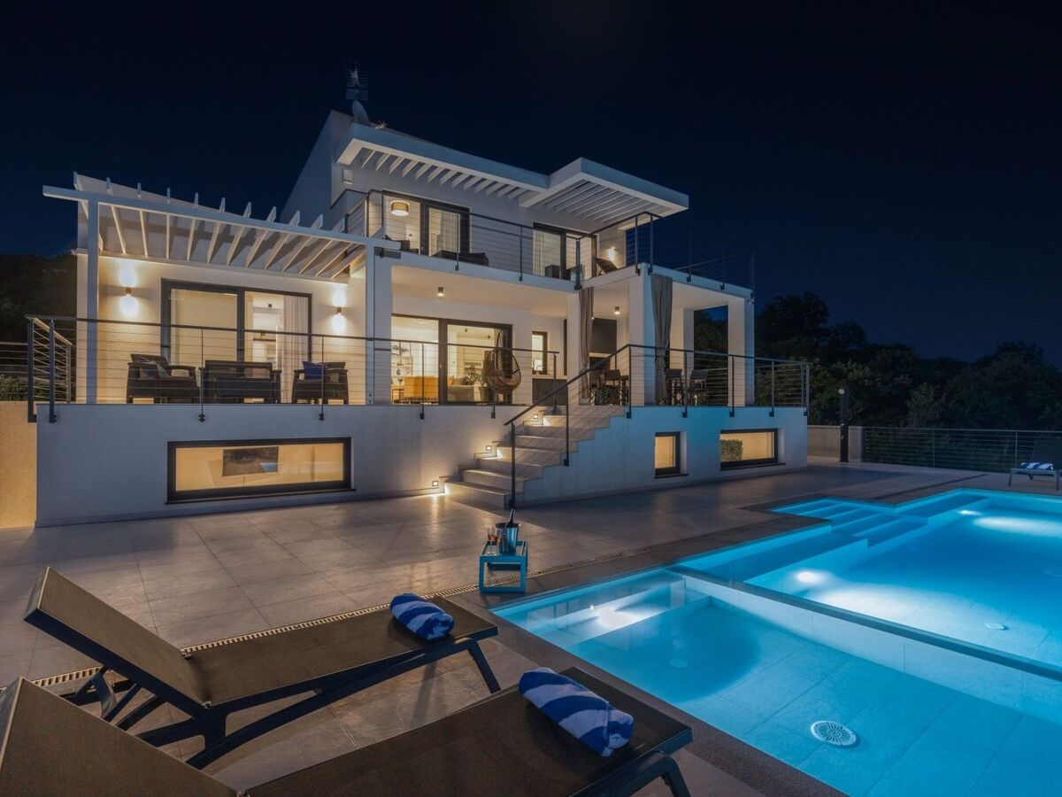 Maison 3 chambres avec piscine privée à Šmrika - Photo 36