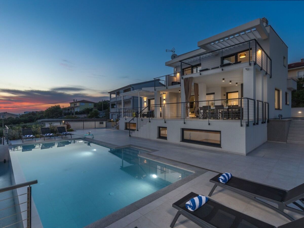Maison 3 chambres avec piscine privée à Šmrika - Photo 43
