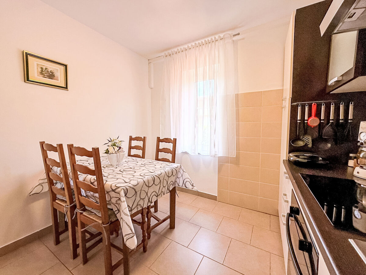 Apartment Nevenka : 80 m de la mer à Krk - Photo 8