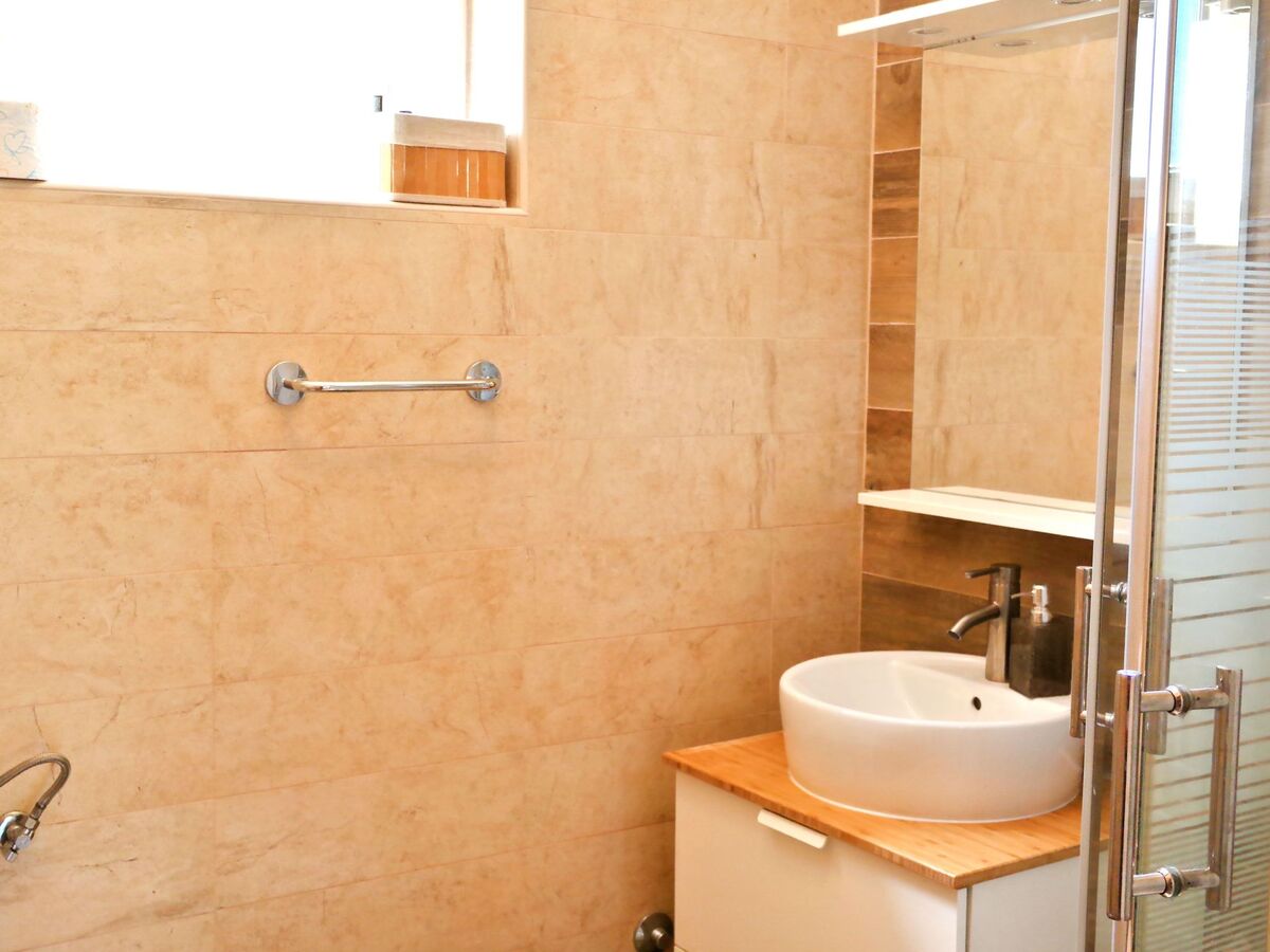 Maison 3 chambres avec piscine privée à Šilo - Photo 24