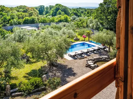 Villa Tonka, maison rénovée 6 pers. avec piscine à Krk : photo 3