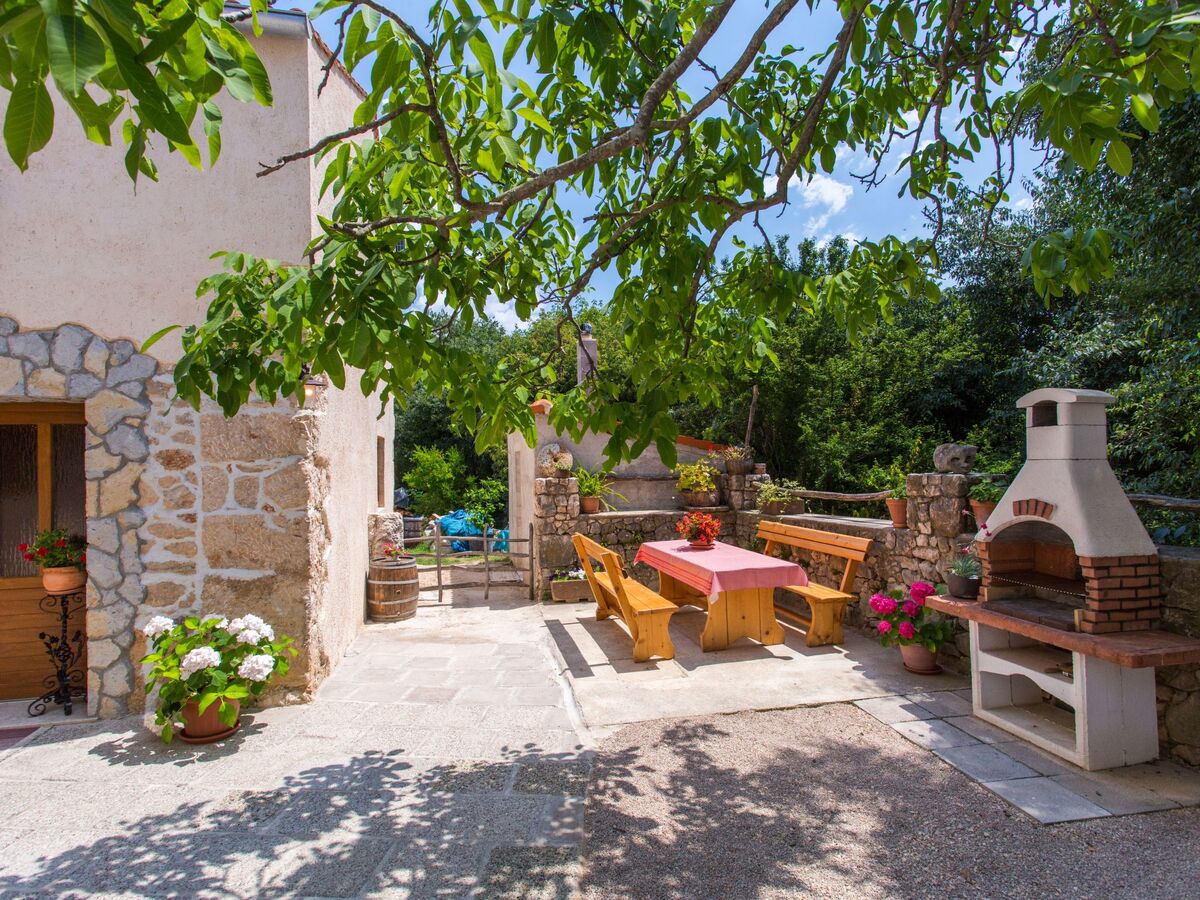 Maison en pierre Nonna Stara, 2 km de la plage - Photo 1