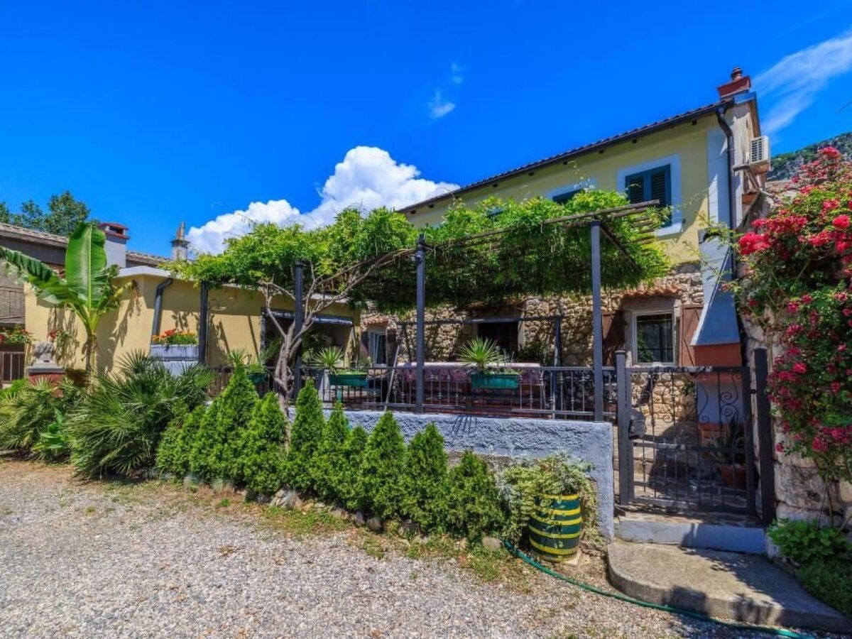 Vila Bribirka : maison 5 pers. avec jacuzzi - Photo 1