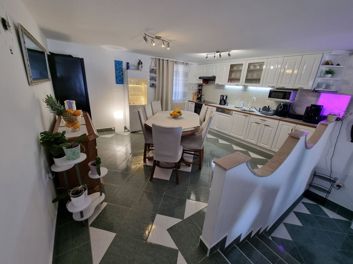 Maison Rigo avec piscine privée et sauna à Jadranovo - Photo 10