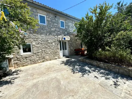 Maison Adria à Jadranovo, 1 km de la plage