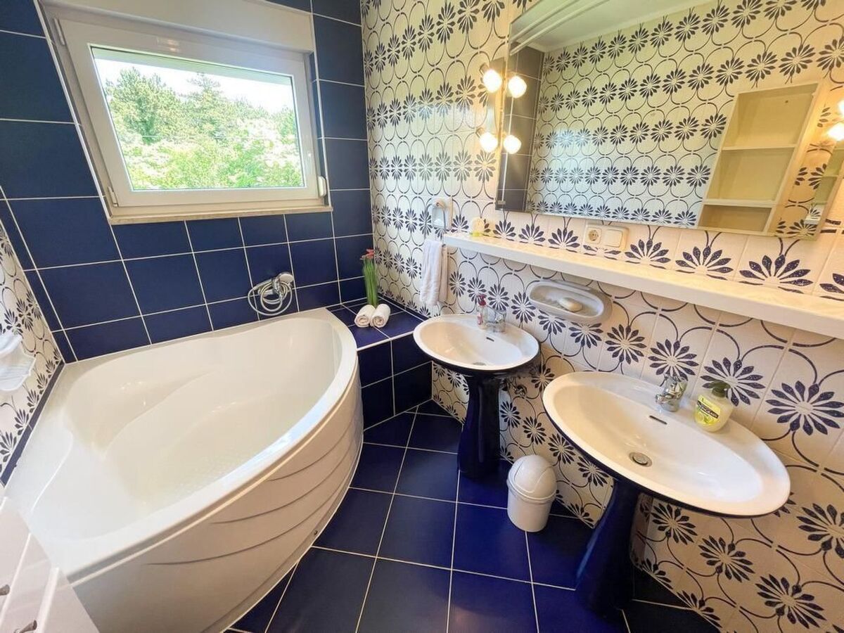 Maison Mary à Jadranovo, 4 chambres avec piscine privée - Photo 27
