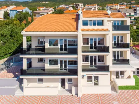 Villa Veronique 5 – Maison Dramalj, piscine à 90 m de la mer