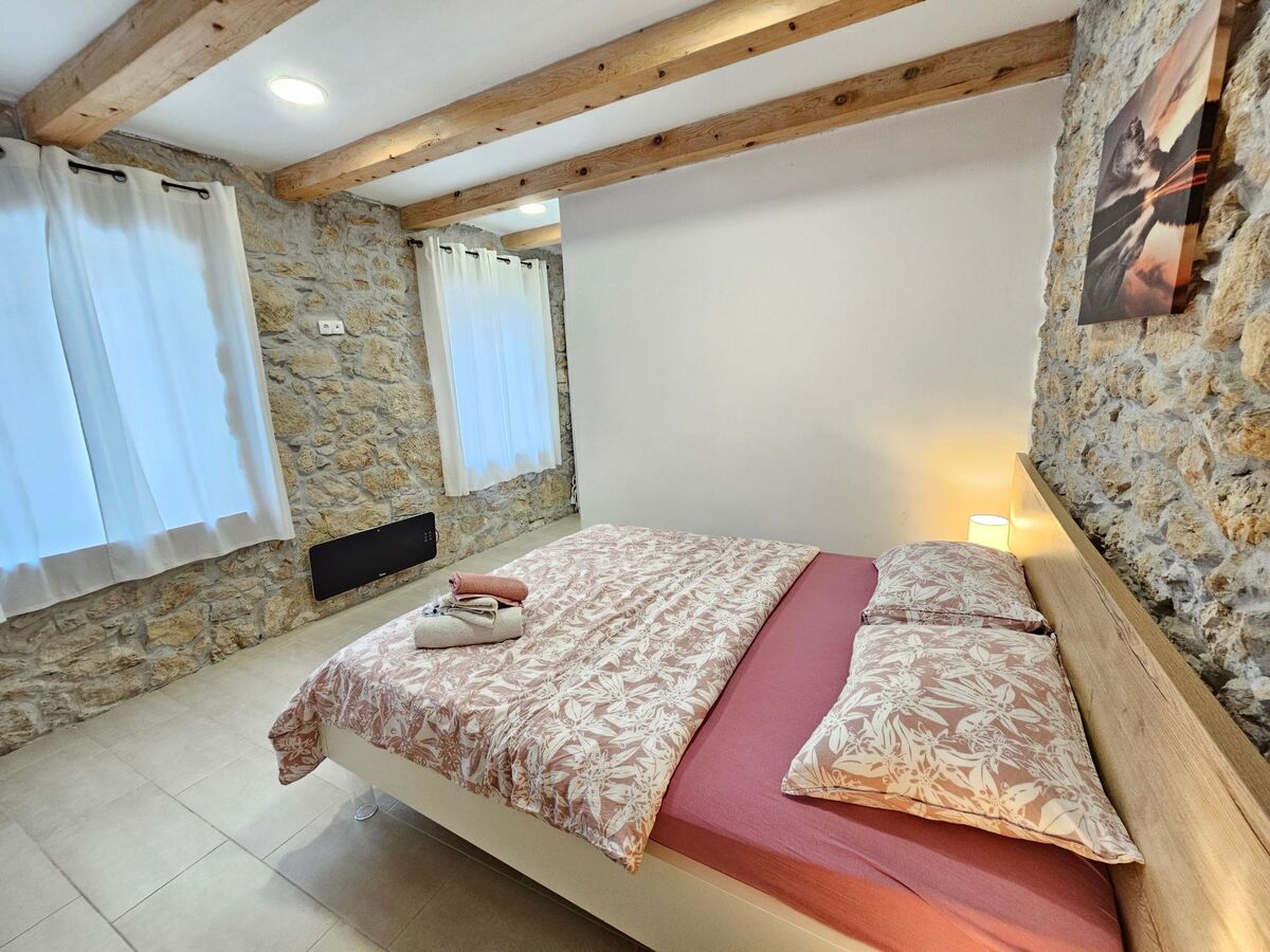 Maison 8 chambres avec piscine privée à Tribalj - Photo 6