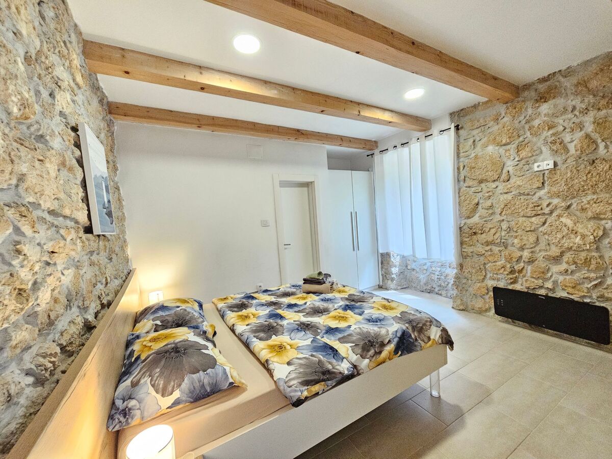 Maison 8 chambres avec piscine privée à Tribalj - Photo 10