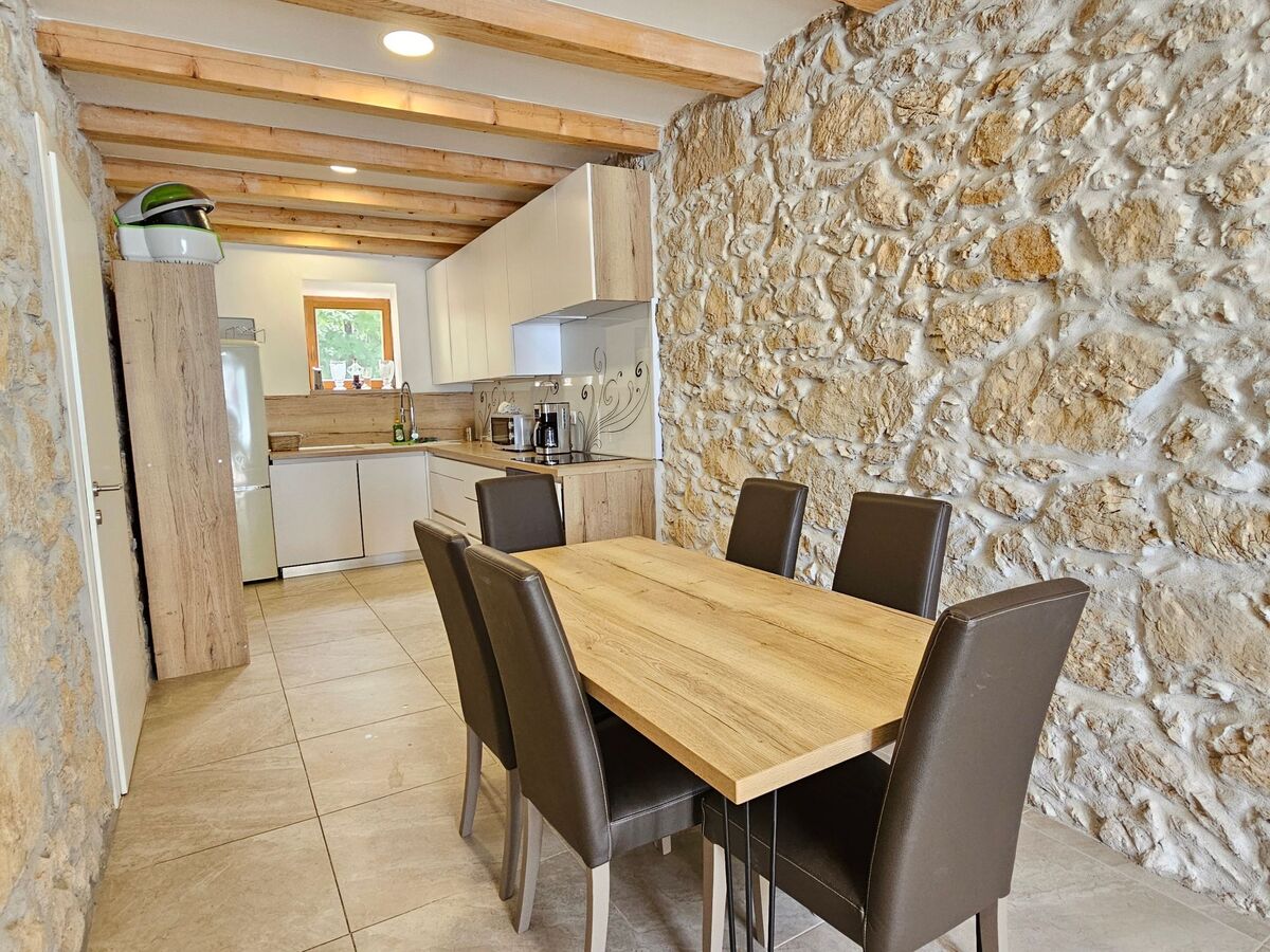 Maison 8 chambres avec piscine privée à Tribalj - Photo 19