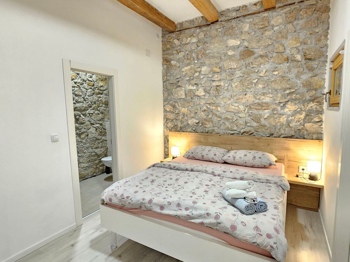 Maison 8 chambres avec piscine privée à Tribalj - Photo 31