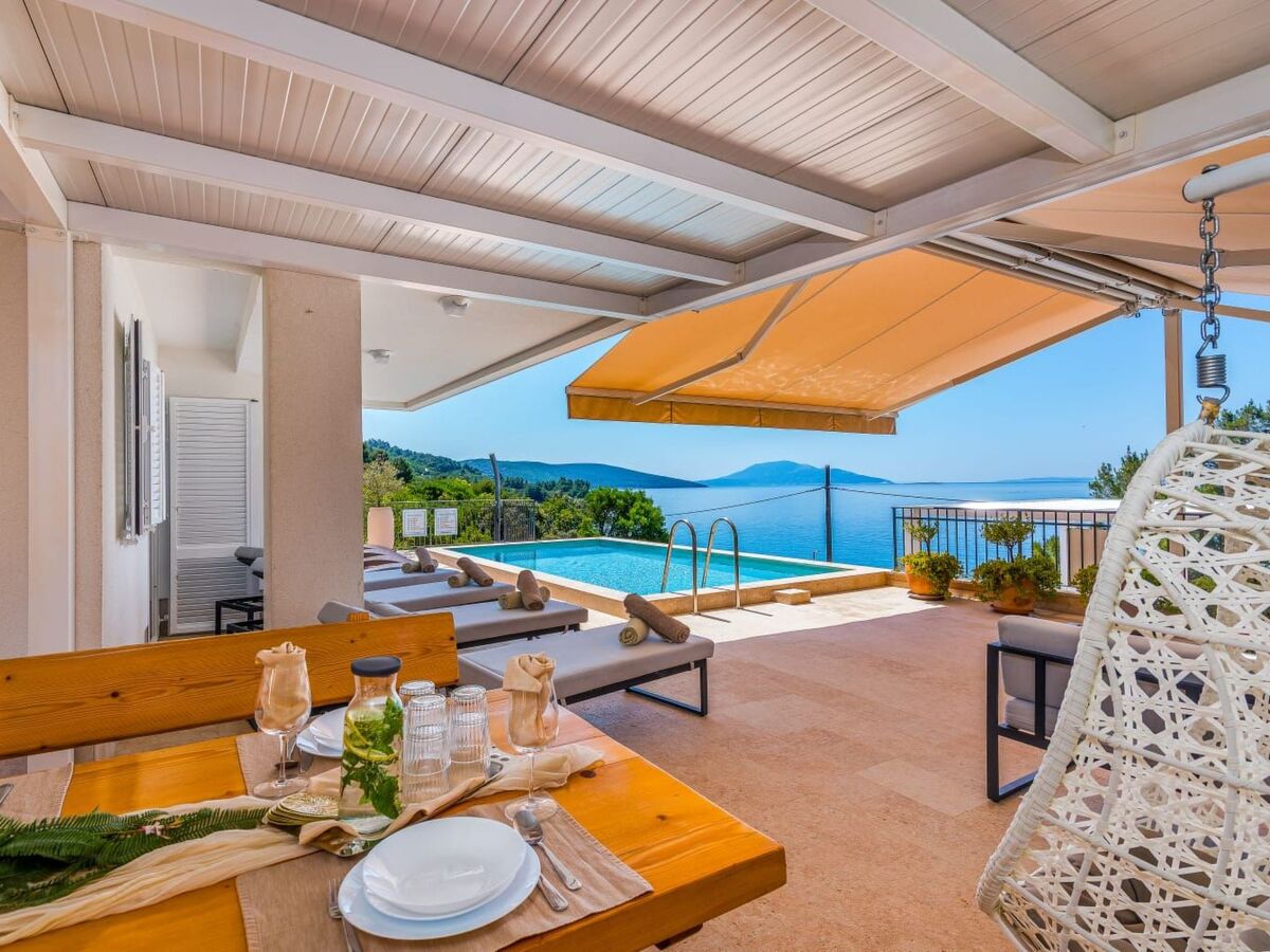 Villa 4 chambres avec piscine chauffée face à la mer, Cres - Photo 7