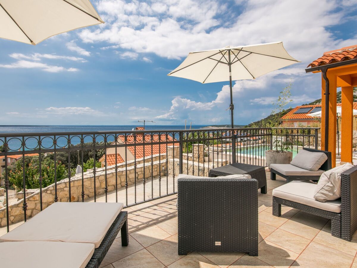 Villa Cres avec vue mer, piscine et Jacuzzi privés - Photo 2