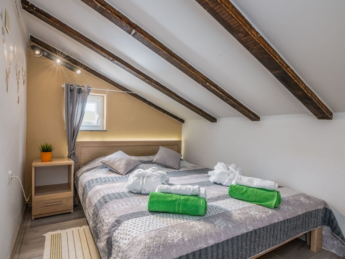 Villa Cres avec vue mer, piscine et Jacuzzi privés - Photo 21