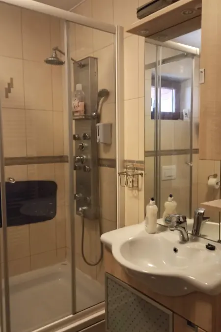 Maison 5 chambres avec vue montagne près des lacs de Plitvice : photo 23