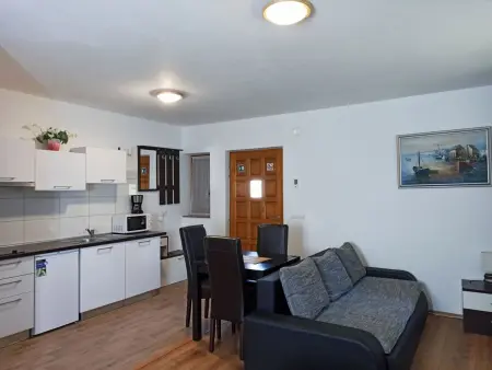 Maison 5 chambres avec vue montagne près des lacs de Plitvice : photo 26