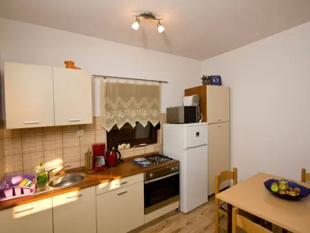 Maison Lana avec piscine et jardin à Rudanovac : photo 15