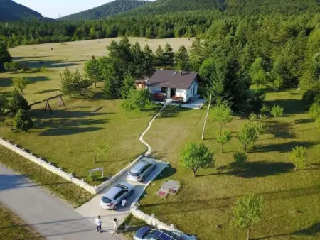 Maison Lana avec piscine et jardin à Rudanovac : photo 29