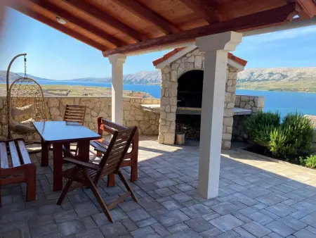 Villa Dražica avec piscine chauffée privée à Pag : photo 5
