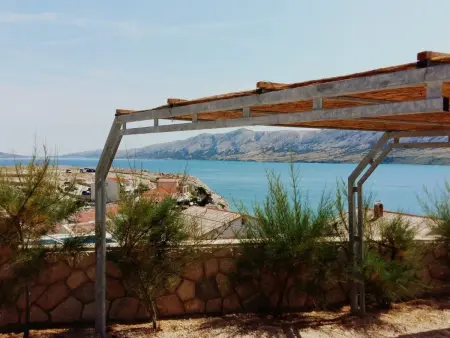 Villa Dražica avec piscine chauffée privée à Pag : photo 9