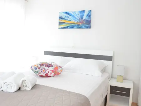 Villa Dražica avec piscine chauffée privée à Pag : photo 22
