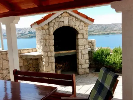 Villa Dražica avec piscine chauffée privée à Pag : photo 28