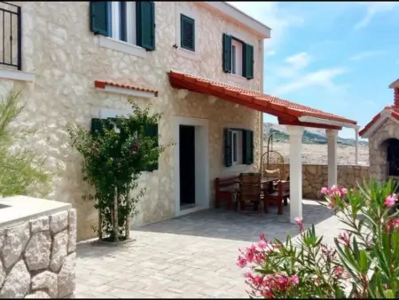 Villa Dražica avec piscine chauffée privée à Pag : photo 30
