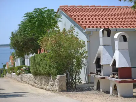 Bungalow familial Kolan, plage à 10 m : photo 10
