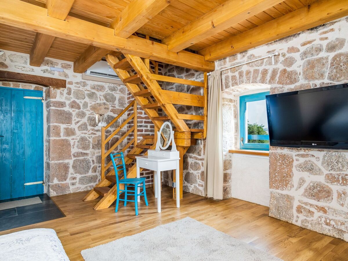 Maison ancienne rénovée Altes Steinhaus Goranova Kuca - Photo 19