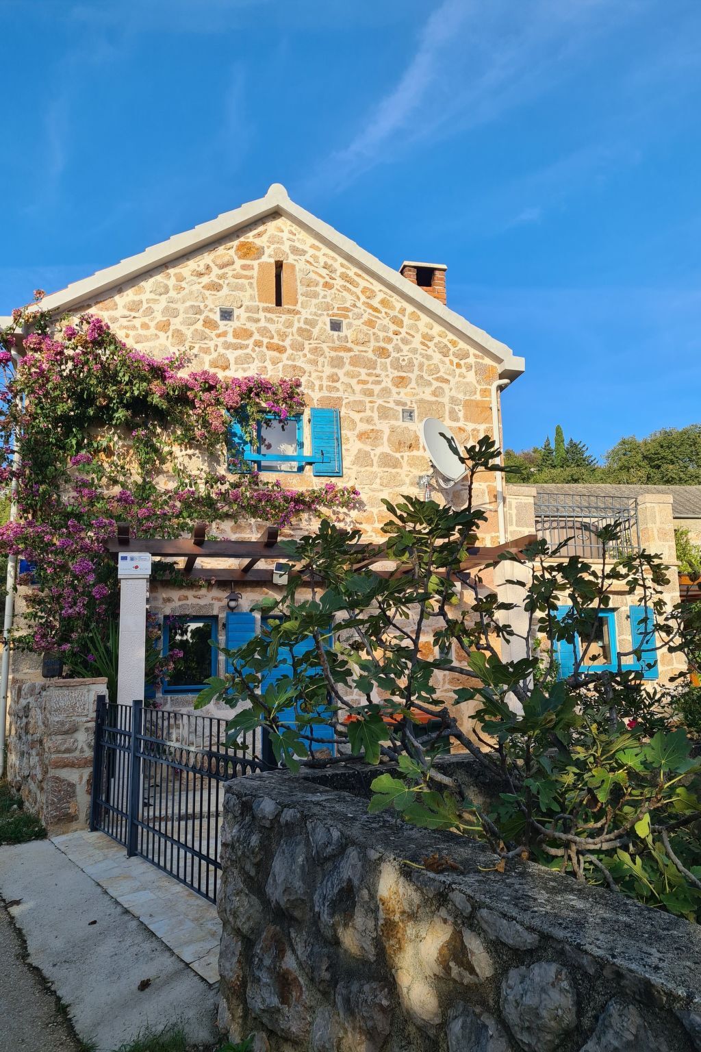 Maison ancienne rénovée Altes Steinhaus Goranova Kuca - Photo 37