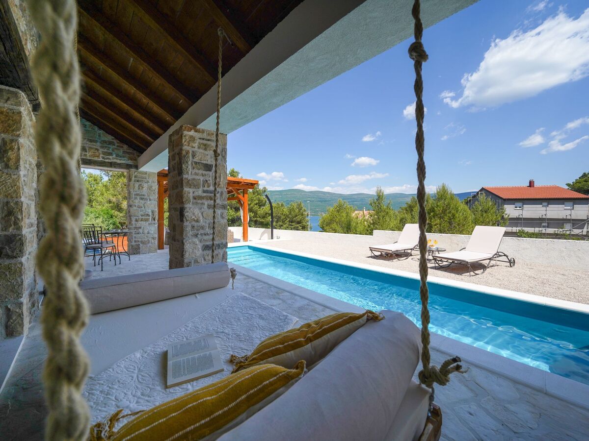 Villa Karla à Pridraga : maison pierre avec piscine - Photo 27