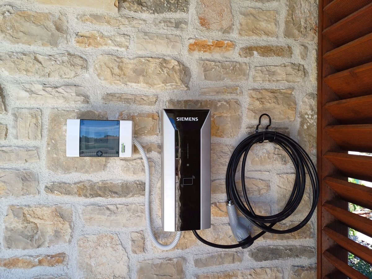 Villa Karla à Pridraga : maison pierre avec piscine - Photo 41